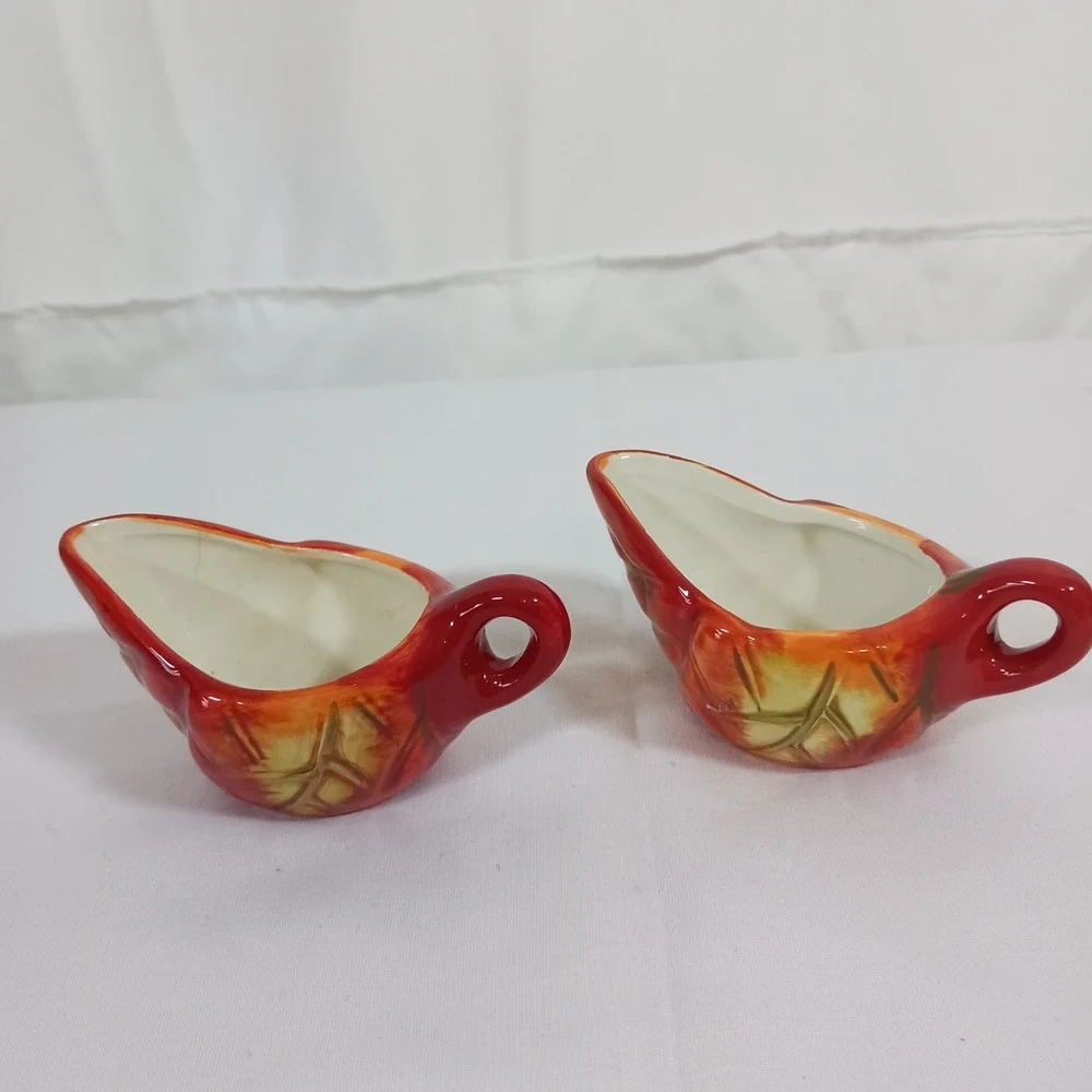 Double Nice Co. Ltd. Creamer and Gravy Boat Set OS Red Excellent Autumn Leaf